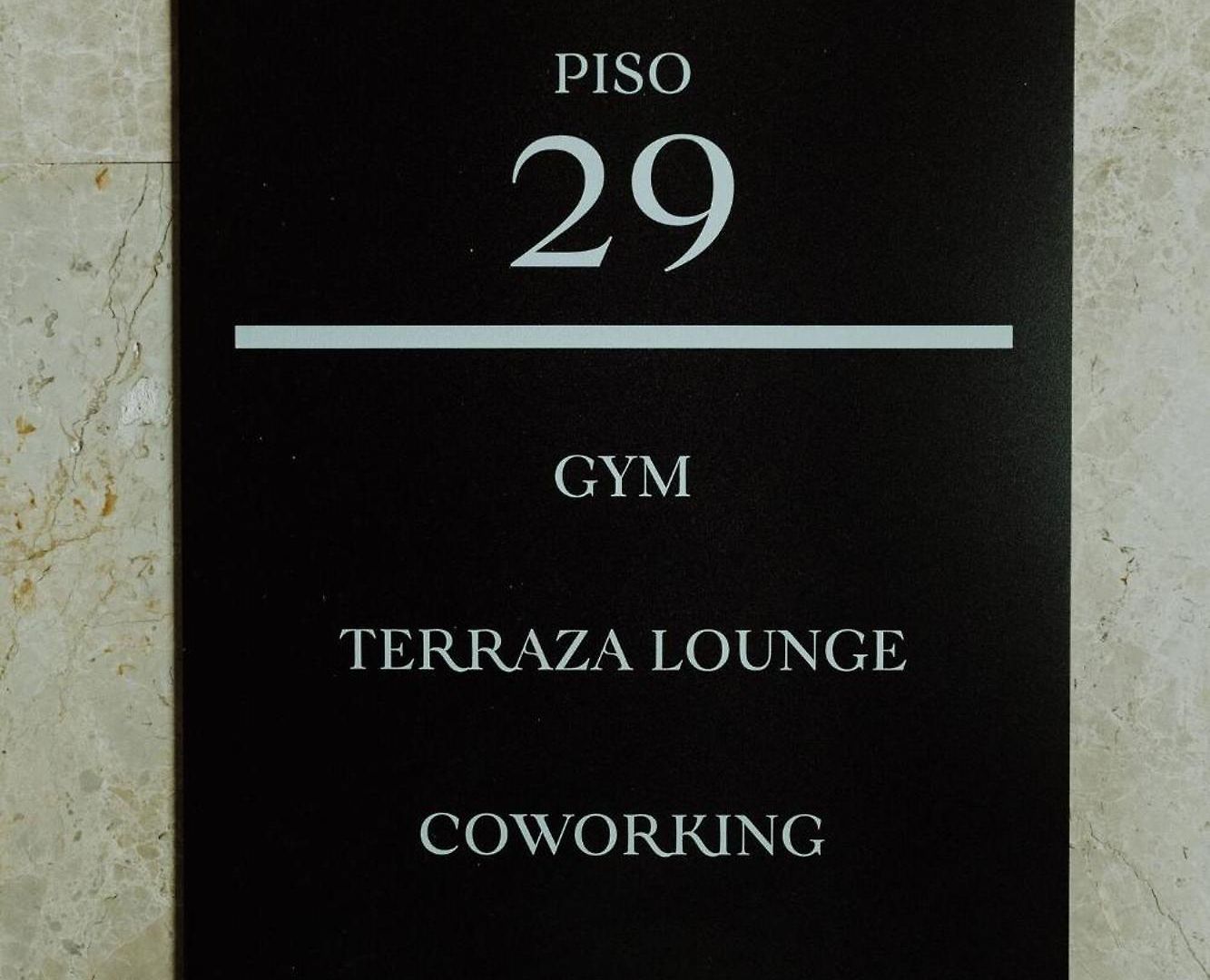 Walk To Old Pool Ocean View 1br King Bed Cartagena