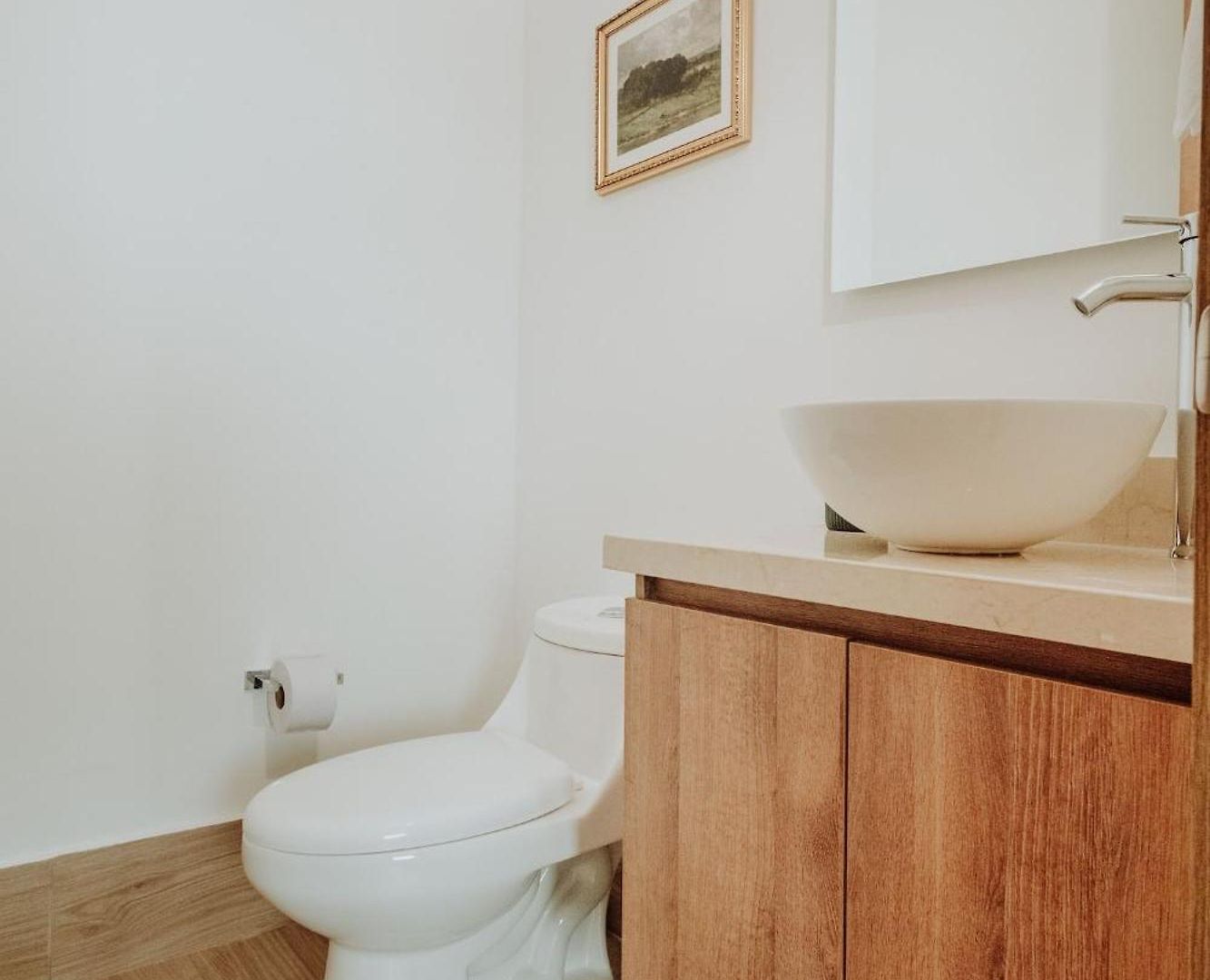 Walk To Old Pool Ocean View 1br King Bed *