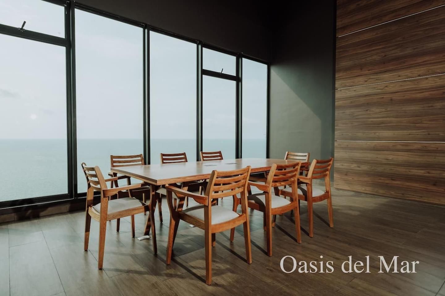 Walk To Old Pool Ocean View 1br King Bed Сasa de vacaciones Cartagena
