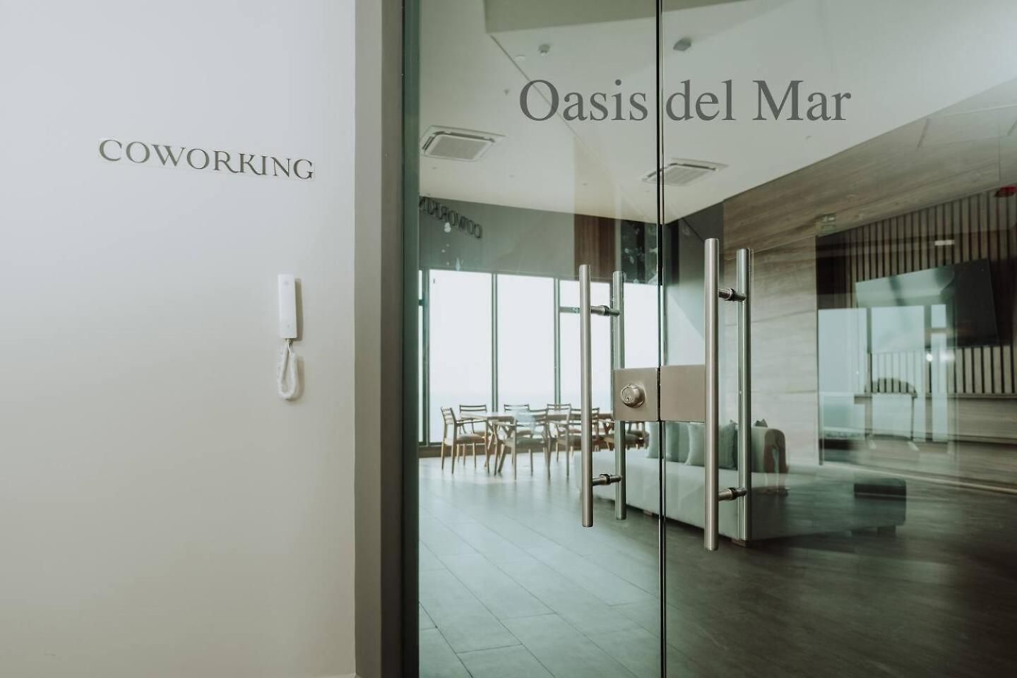 Сasa de vacaciones Walk To Old Pool Ocean View 1br King Bed Cartagena