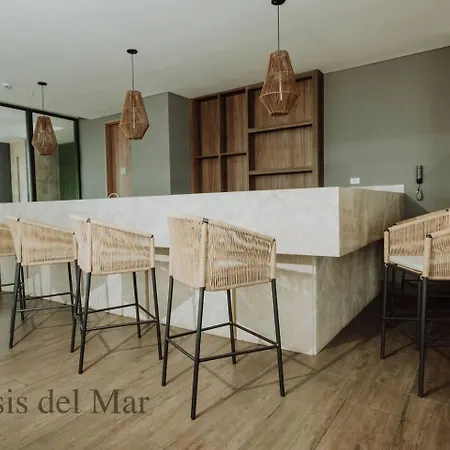 Walk To Old Pool Ocean View 1br *